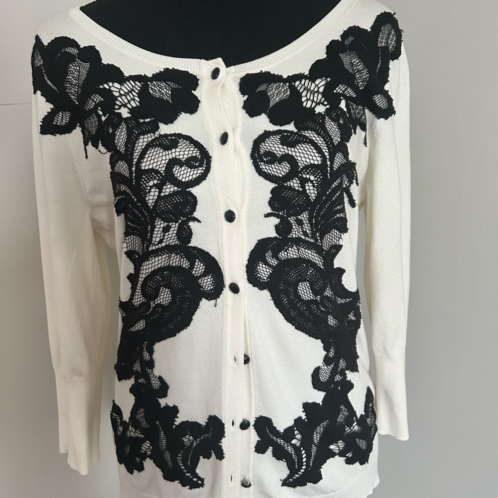 NWT BOSTON PROPER black Lace Applique Cardigan off white, size M